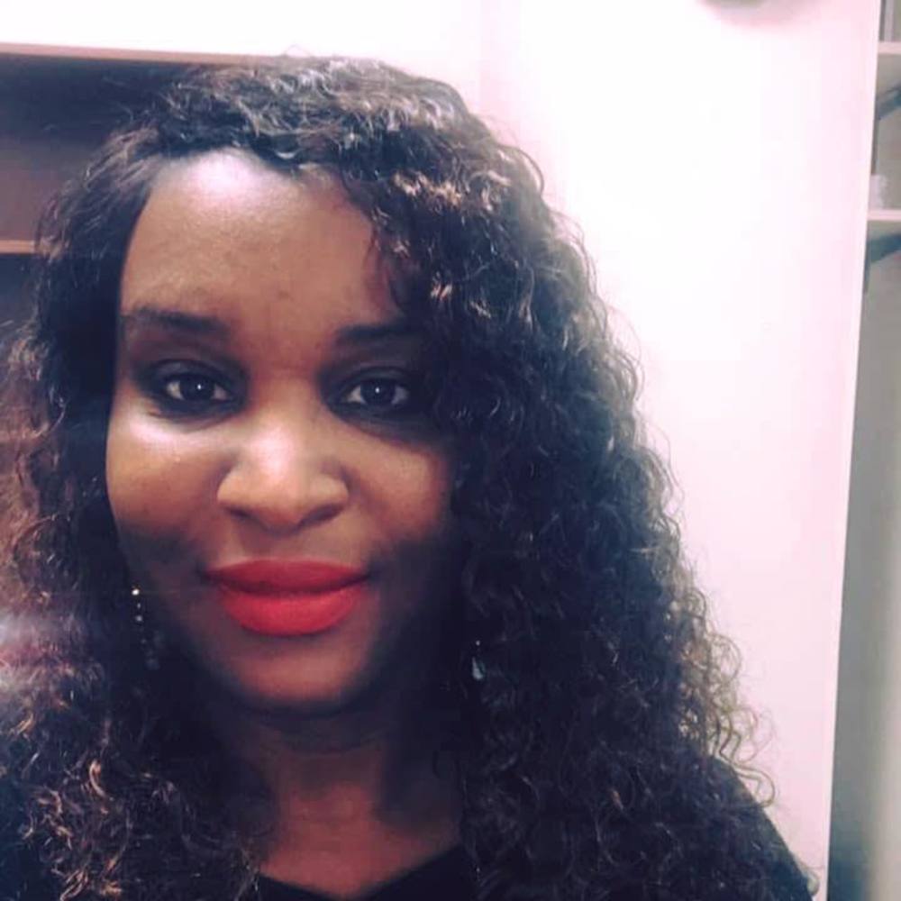 Meet your Posher, Johnell